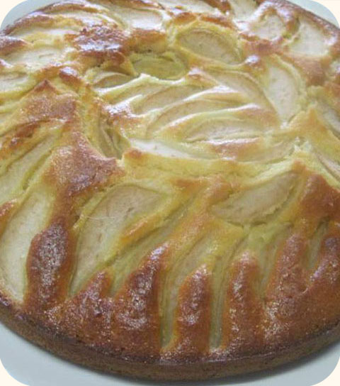 Gâteau fondant aux poires